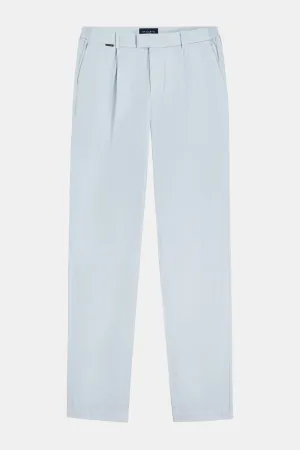 Avenues * The Classic Chinos