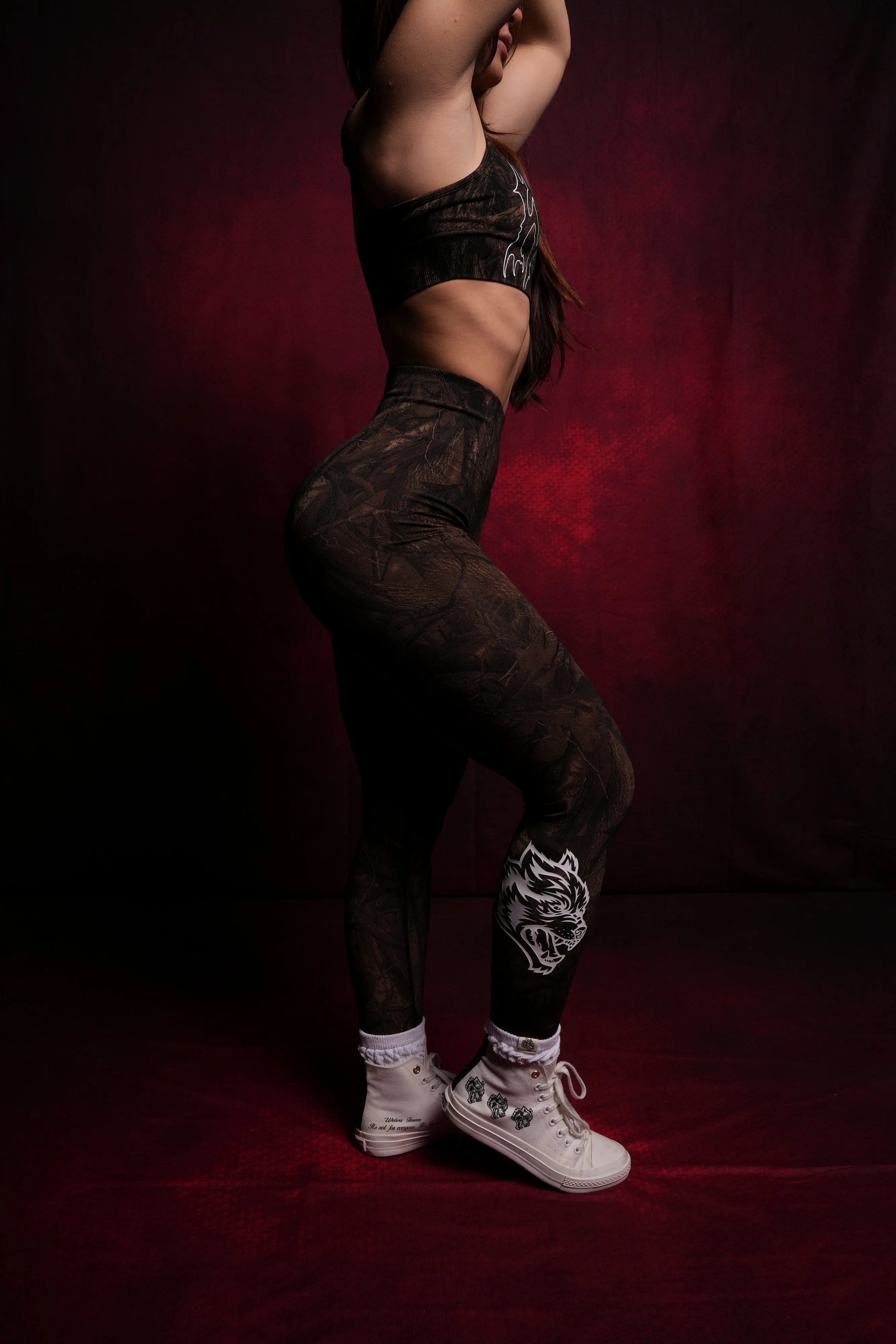 Hesh Forever "Everson Seamless" Scrunch Leggings in Brown Driftwood Forest Camo