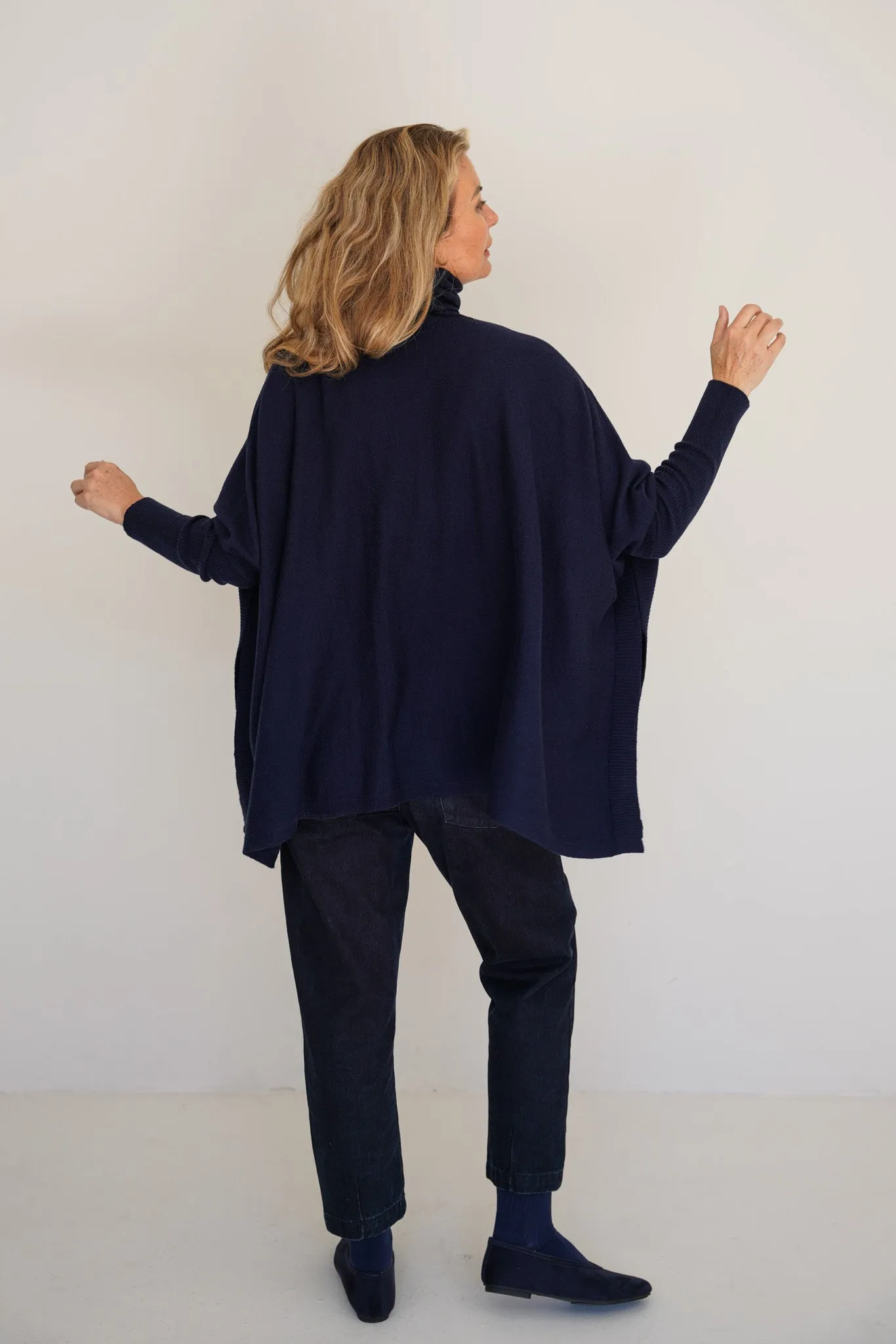 Ink Short Poncho