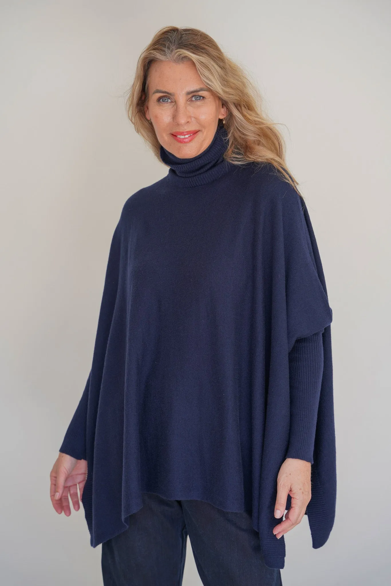 Ink Short Poncho